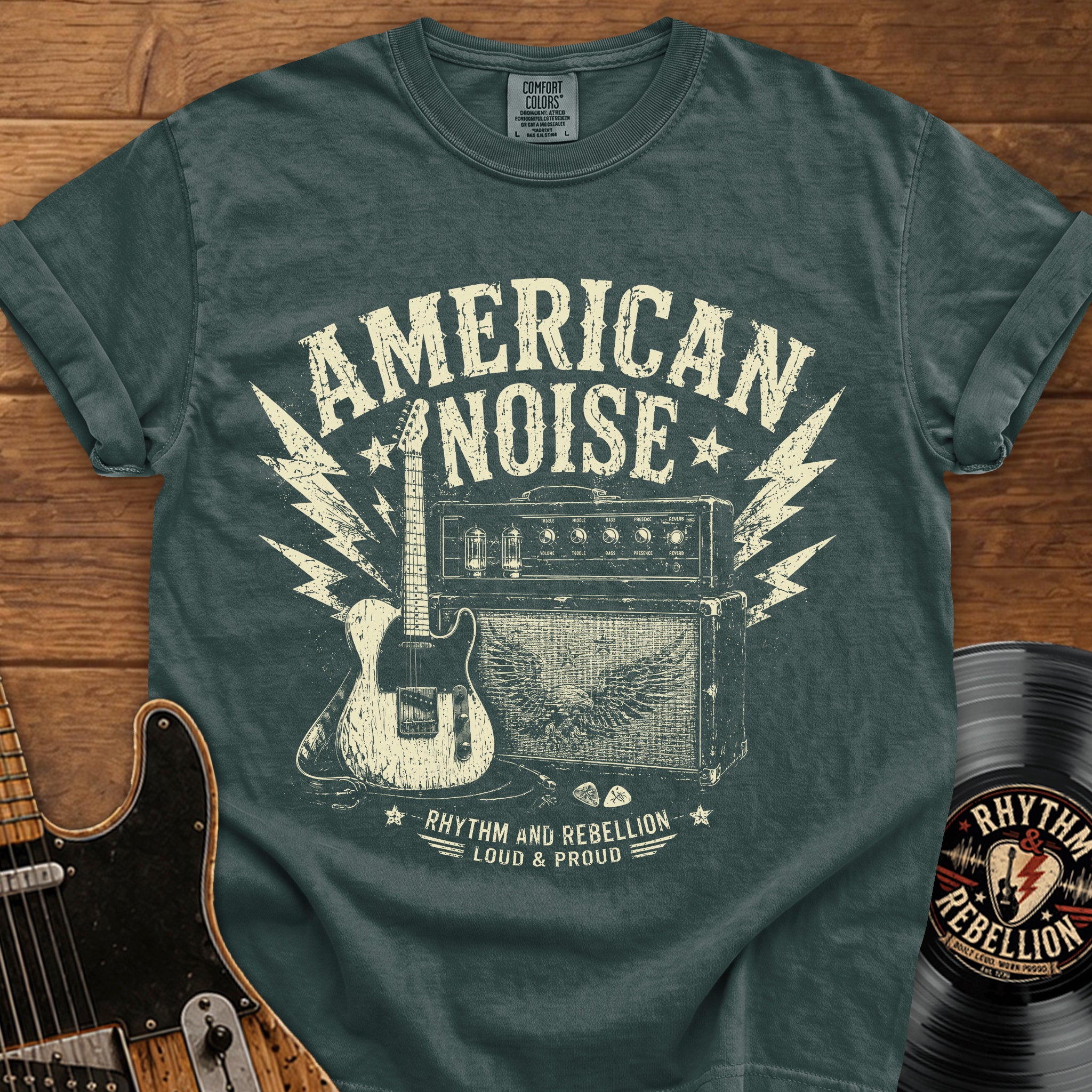 Vintage Amp and Guitar T- Shirt